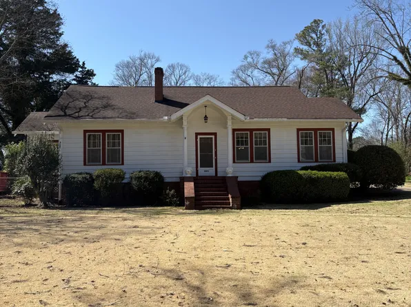 2011 Us Highway 29, West Point, GA 31833