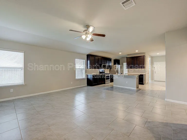 8002 Carillon Way — Photo 7