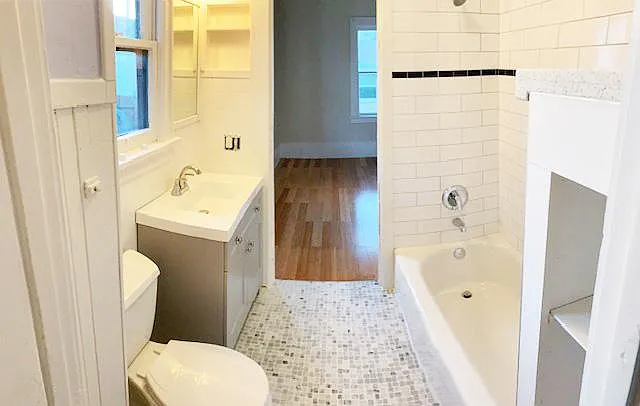 17 Glenn St — Photo 4