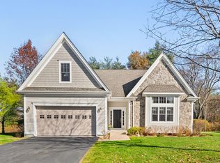 18 Colonial Dr N #18, Bloomfield, CT 06002