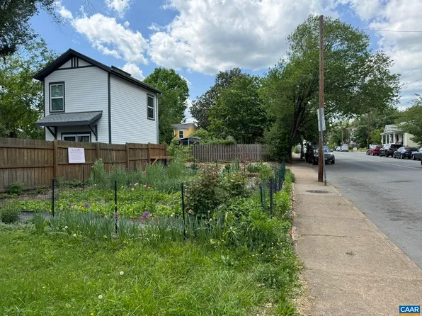 1200 Grady Ave, Charlottesville, VA 22903