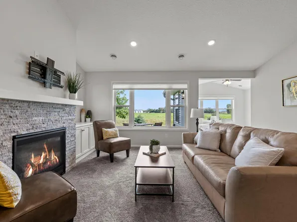 20089 Fitzgerald Cir N, Forest Lake, MN 55025