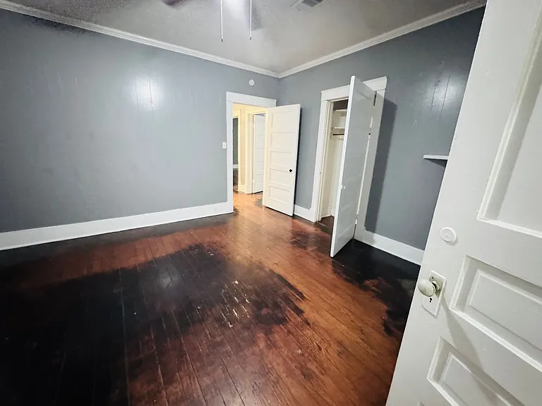 3648 Evangeline St — Photo 9