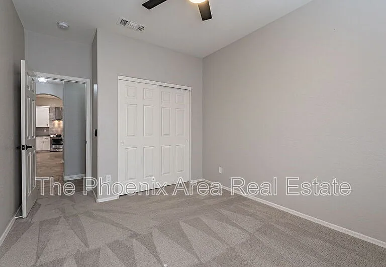 2823 E Tulsa St — Photo 33