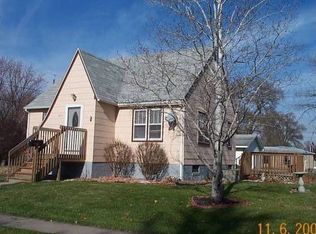 621 16th St, Boone, IA 50036