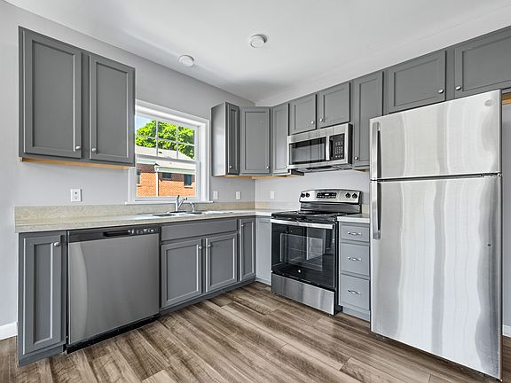 4th image of 108 N Kensico Ave #6A