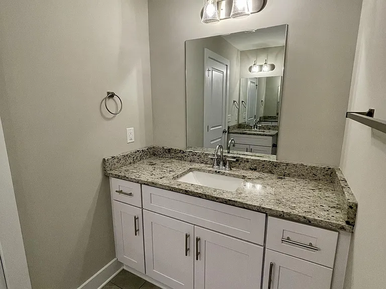63 English Commons Dr #1 — Photo 28