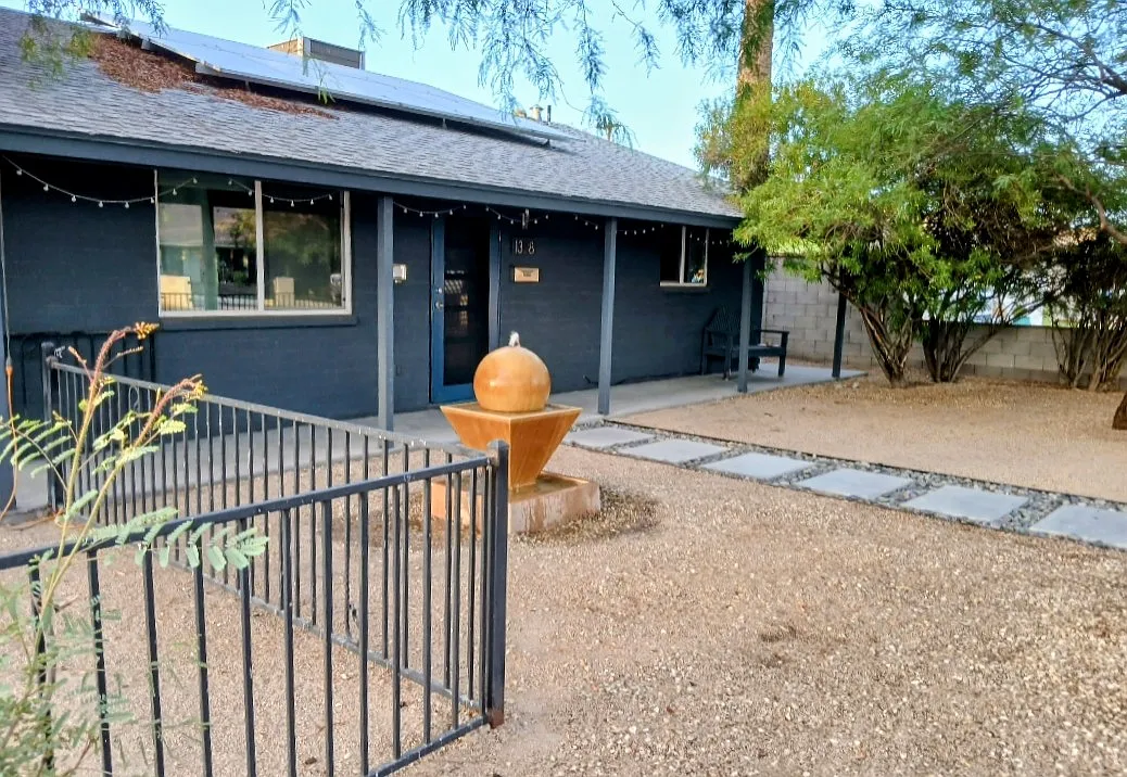 Studio, 550 sqft, $995 — Photo 2
