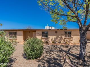 7433 E Escalante Rd, Tucson, AZ 85730