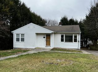 34 Spring Garden Ave, Waterbury, CT 06708