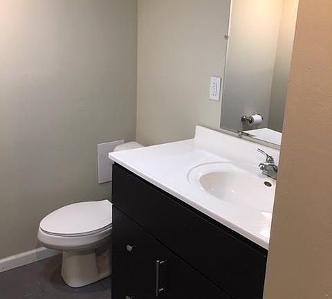 Bathroom with Shower Stall