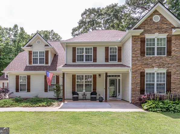 155 Beaubrook Ln, Sharpsburg, GA 30277