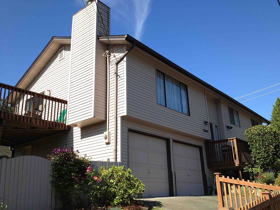 2nd image of 8644 15th Ave NE