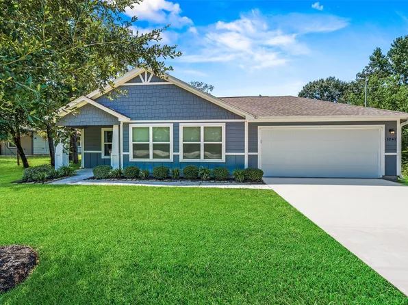 15843 Oak Dr, Montgomery, TX 77356