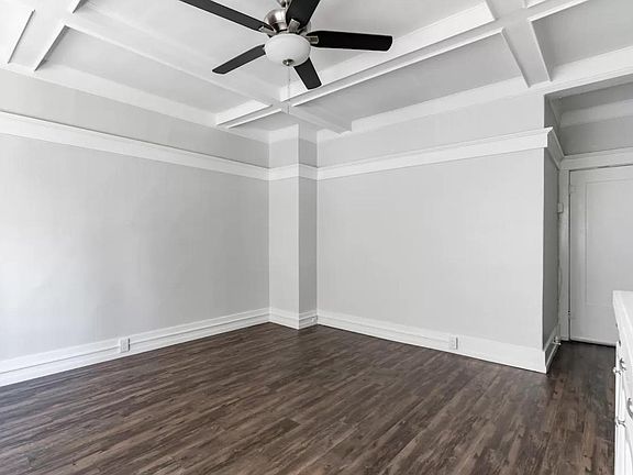 5th image of 3105 5th Ave #14