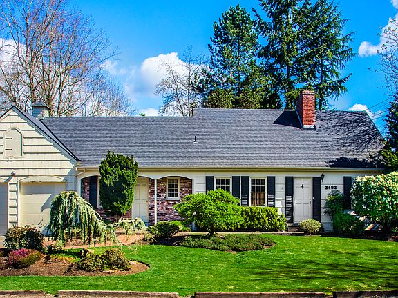 3rd image of 2402 82nd Ave NE