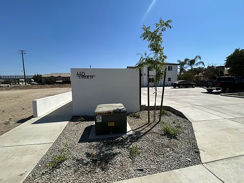 440 S Velie St #103 Photo 1