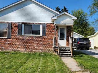 708 Vine St, Saint Clair, MI