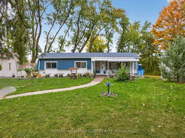 9 Locust Hill Ct, Innisfil, ON L9S 1R7