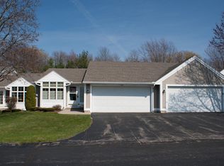 819 Claremont Ct, Holland, MI 49423
