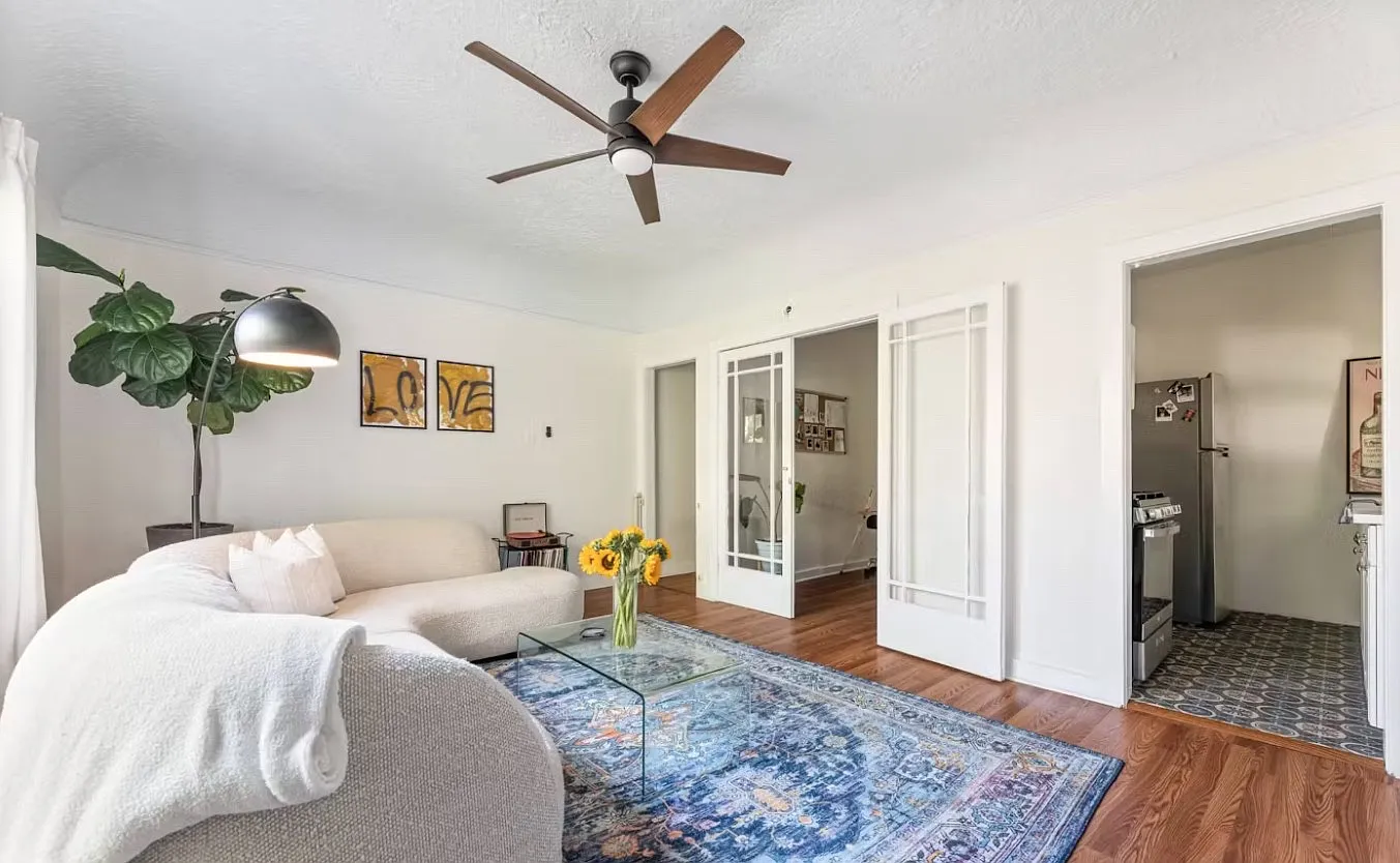 1 bed, 800 sqft, $2,950 — Photo 2