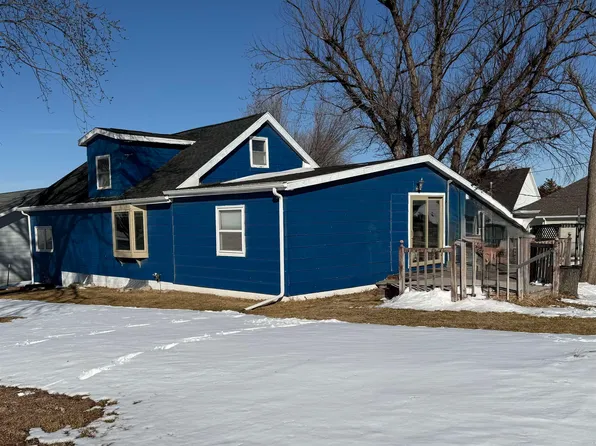 306 1/2 H, Stapleton, NE 69163