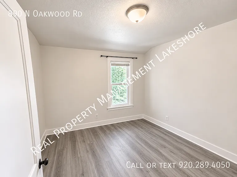 890 N Oakwood Rd — Photo 7