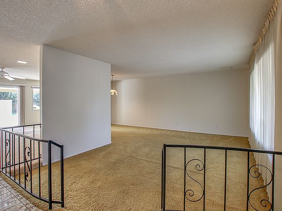 4th image of 5239 W Harmont Dr