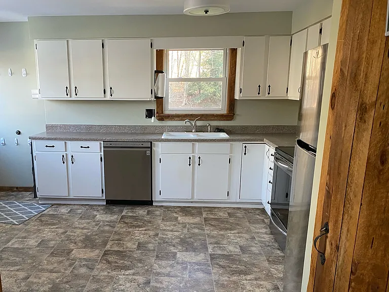 Kitchen (Similar Unit)