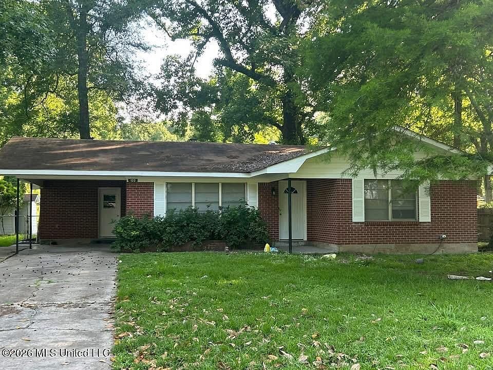 1st image of 122 Crescent Dr