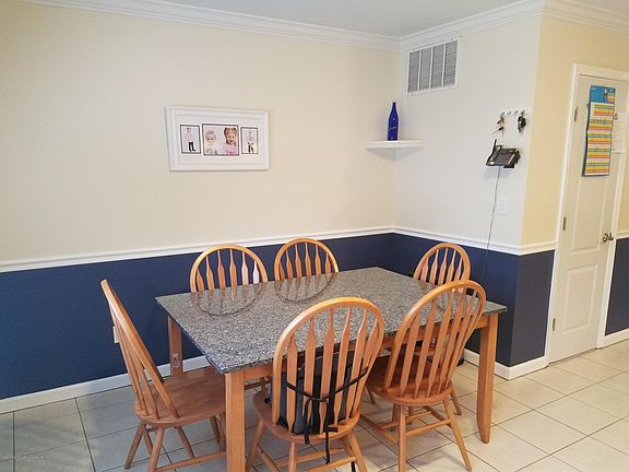 5th image of 144 Churchill Ave