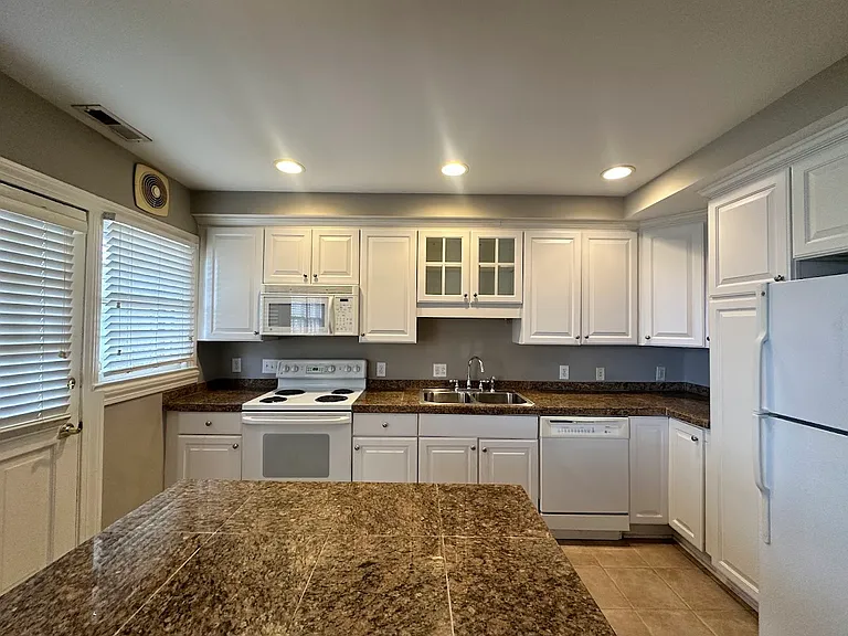 2814 Oberry St #5 — Photo 16