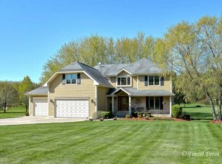 3009 Fawn Trl, Prairie Grove, IL 60012