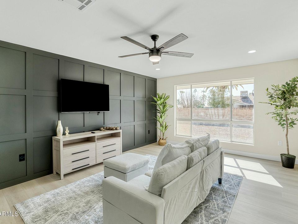 1st image of 10301 W CHERYL Drive