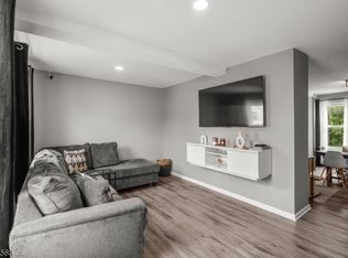 120 Warren St, Paterson, NJ 07524