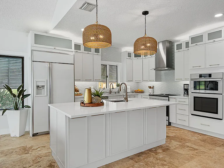 10 Castle Ct — Photo 40