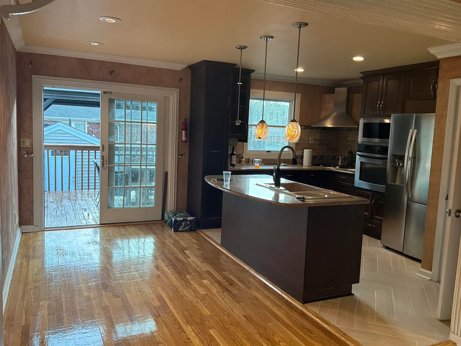 4 bed, 2.0 bath, $4,200 — Photo 3