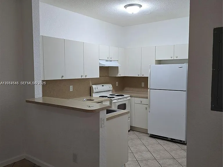 1304 N Santa Catalina Cir #1304 — Photo 14