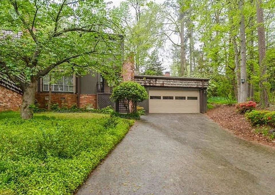 1st image of 3535 Gleneagles Dr