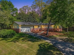 636 Holly Dr, Gainesville, GA 30501