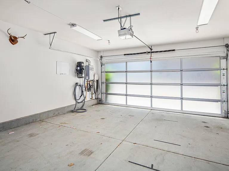 7870 Inception Way — Photo 23