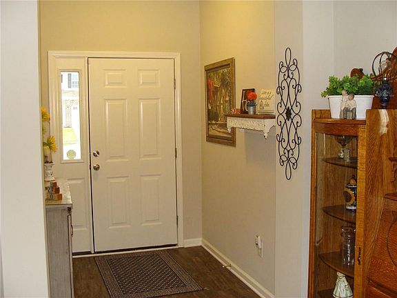 3rd image of 8153 Cagles Mill Trce