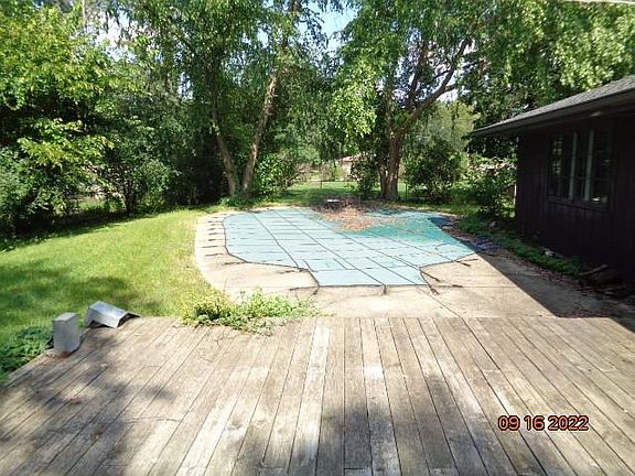 5th image of 816 Hollybrook Ct