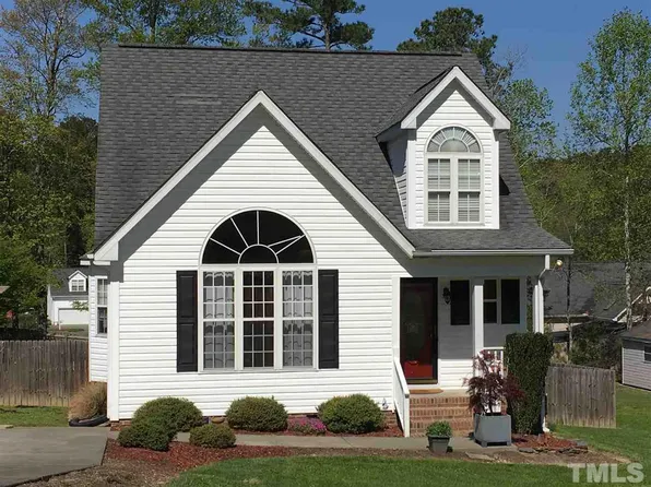 204 Oak Rd, Butner, NC 27509