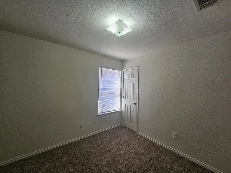 3209 Toledo Dr #A — Photo 12