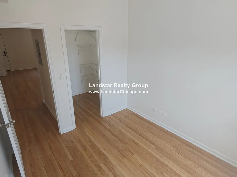3743 W Argyle St #3 — Photo 16