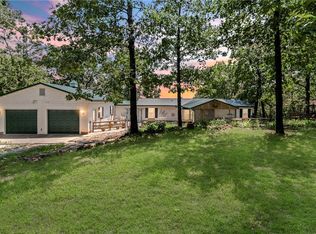4 Winds Dr, Lowry City, MO 64763