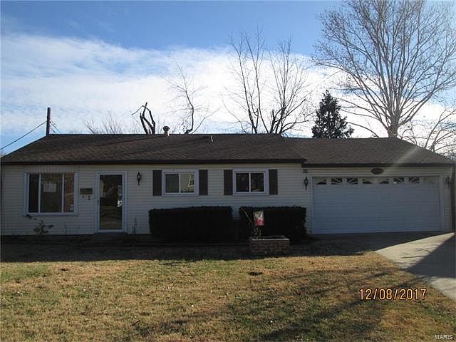 1st image of 12131 Wakefield Pl