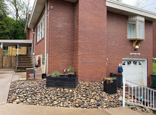 1900 Fawcett Ave, White Oak, PA 15131