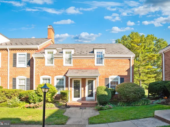 4244 35th St S, Arlington, VA 22206